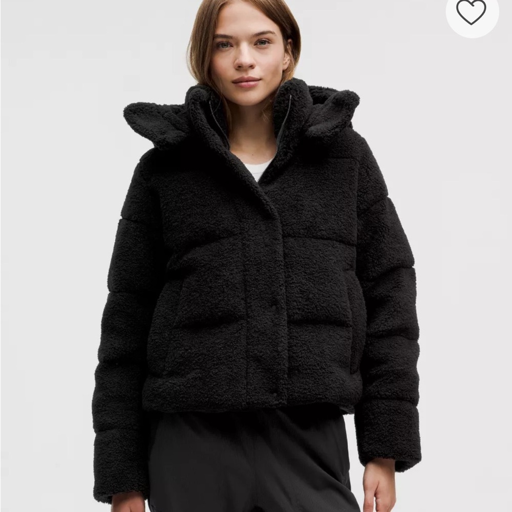lululemon Wunder Puff 550-Down-Fill Cropped Jacket
Textured Fleece black size 4